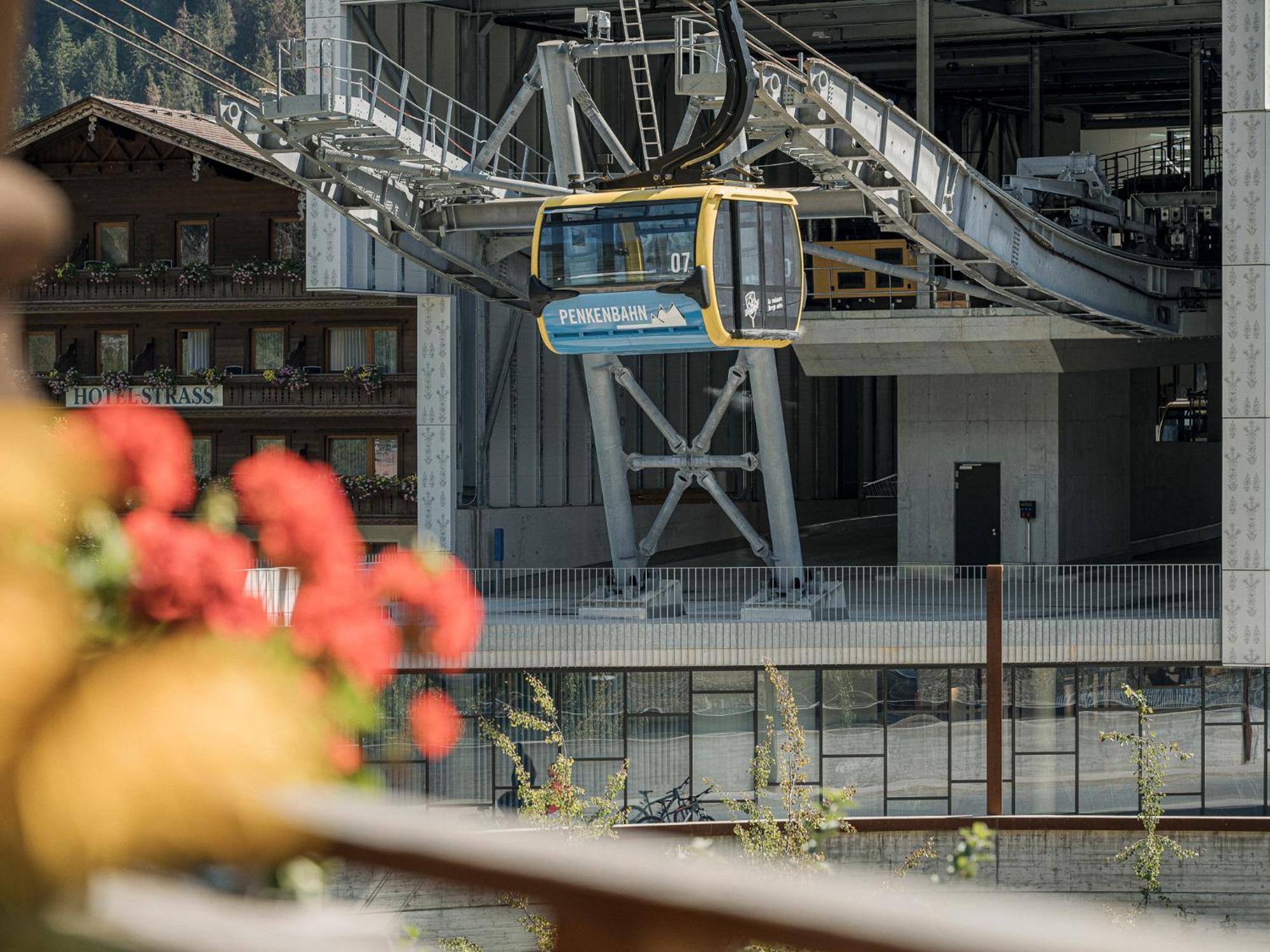 Apart Central – Premium Mountain&Garden Mayrhofen Zimmer foto
